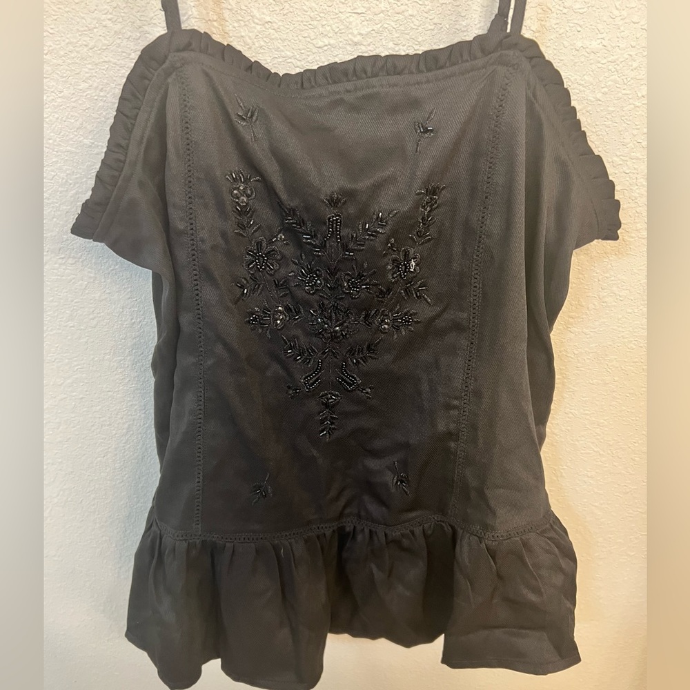 Express embroidered tank - Picture 3 of 3